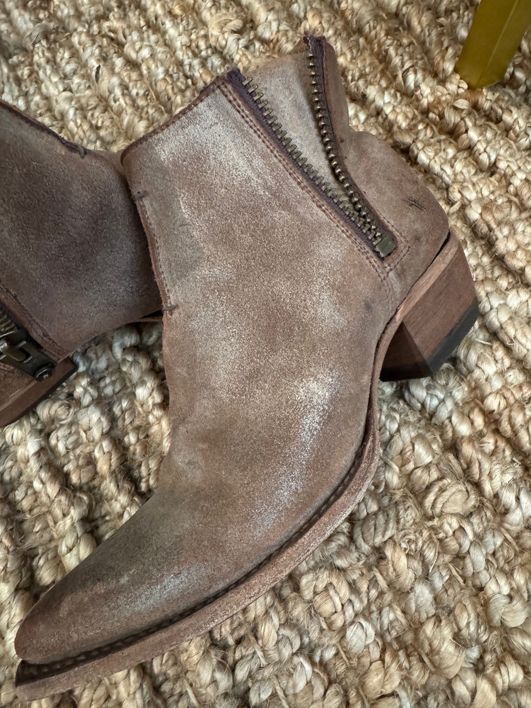 Frye boots, 7.5 brown