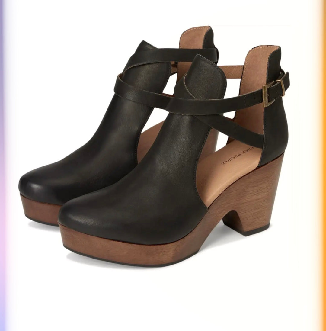 Free People clogs, 7 black
